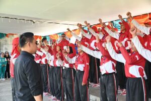 Bupati Humbahas Berikan Motivasi kepada Paskibraka Jelang HUT ke-81 RI