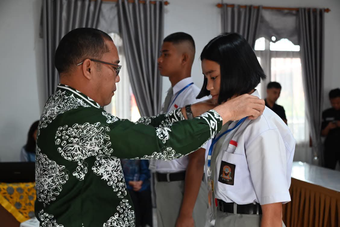 Bupati Humbahas Buka Pemusatan Diklat 30 Calon Paskibraka Tahun 2026