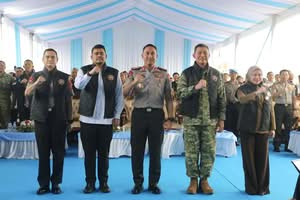 Dipimpin Kapolri, Polda Sumut Bersama Forkopimda Deklarasikan Sumut Tolak Narkoba di Belawan