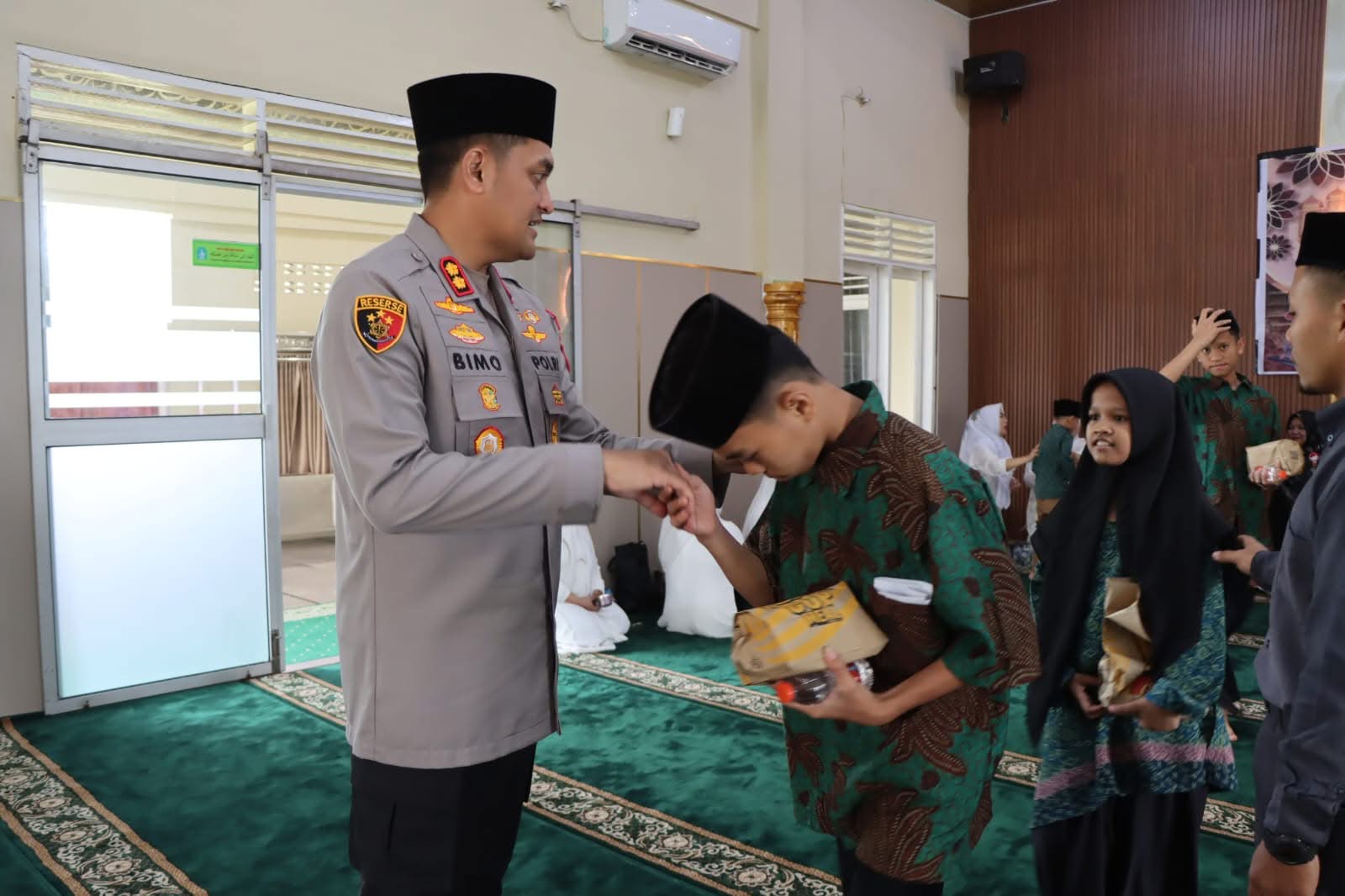 Kapolres Binjai AKBP R. Bimo Moernanda, S.I.K., M.H., Pimpin Syukuran dan Doa Bersama Anak Yatim