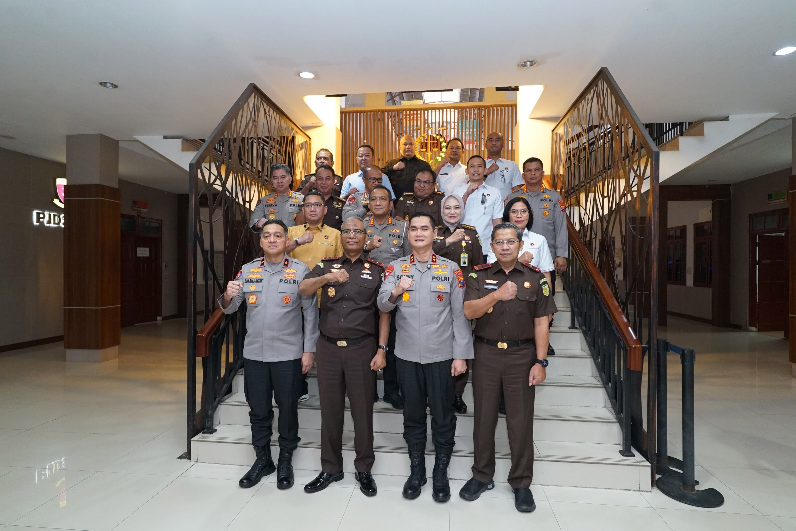 Kolaborasi Dan Sinergitas, Kapoldasu Yabg yang Baru Dilantik Kunjungi Kejati Sumut 