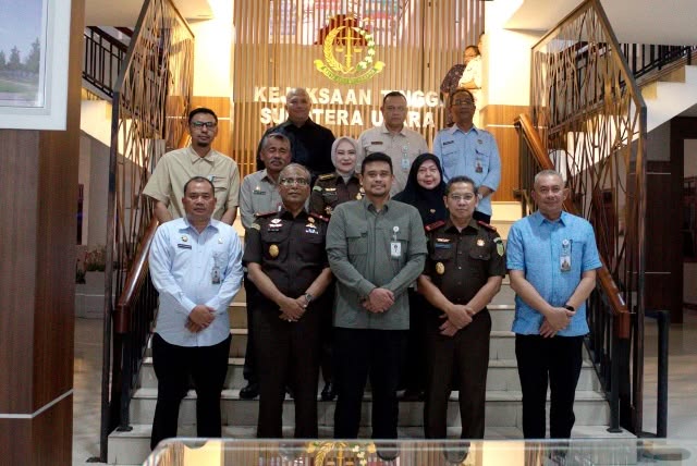 Perkuat Kolaborasi Pemprov Sumut–Kejati, Gubsu Bobby Bahas Pembangunan 2027