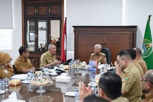Penyerahan Aset RSUD dr M Thomsen Nias Dipercepat