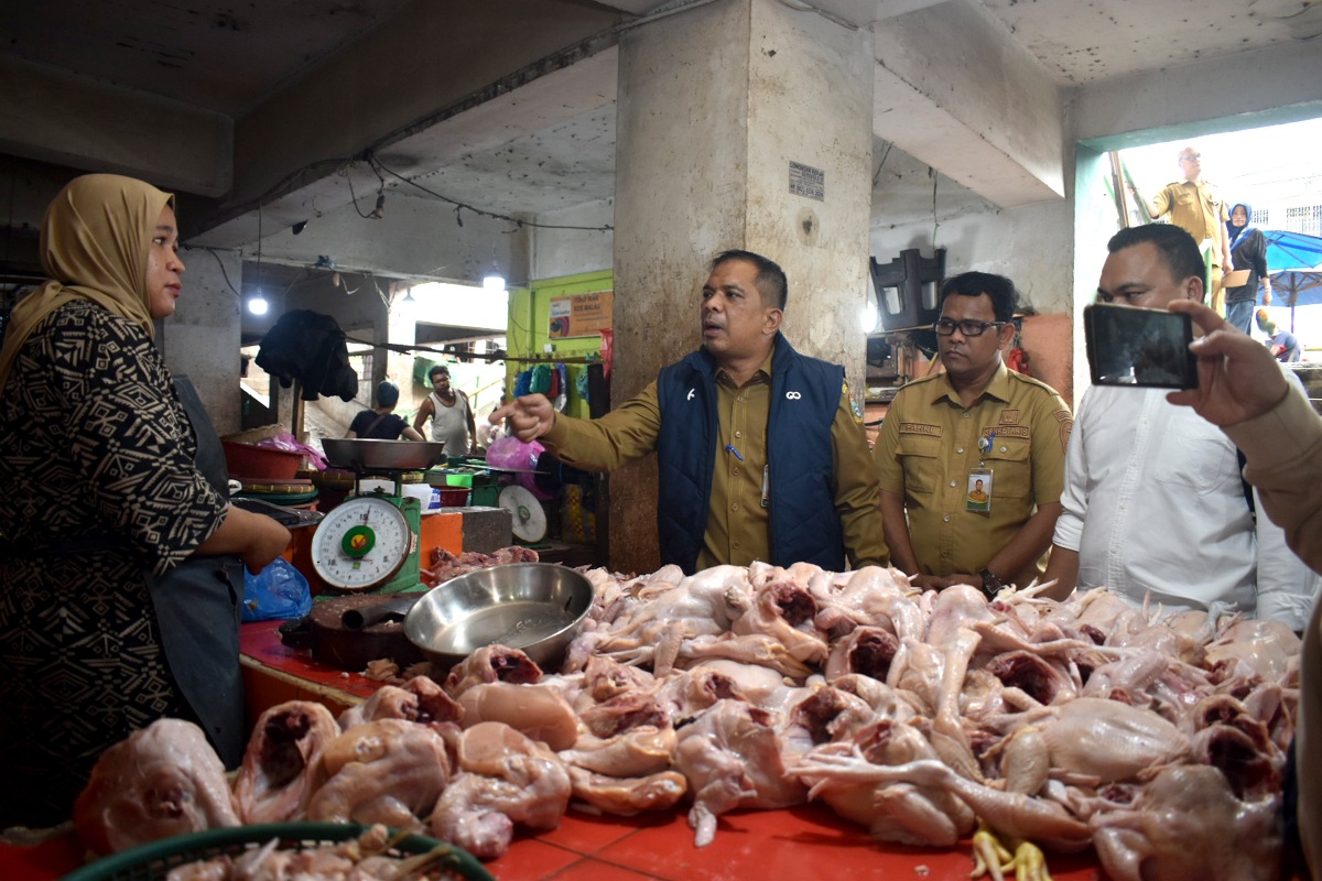 Intervensi TPID Sumut Tekan Harga Cabai Merah Jadi Rp55.000, Ayam Potong Rp35.000/Kg