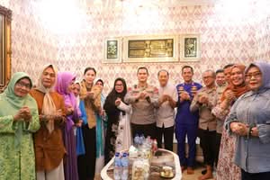 Temui Majelis Taklim Halimah, Kapolda Sumut Ajak Masyarakat Bersinergi Jaga Kamtibmas